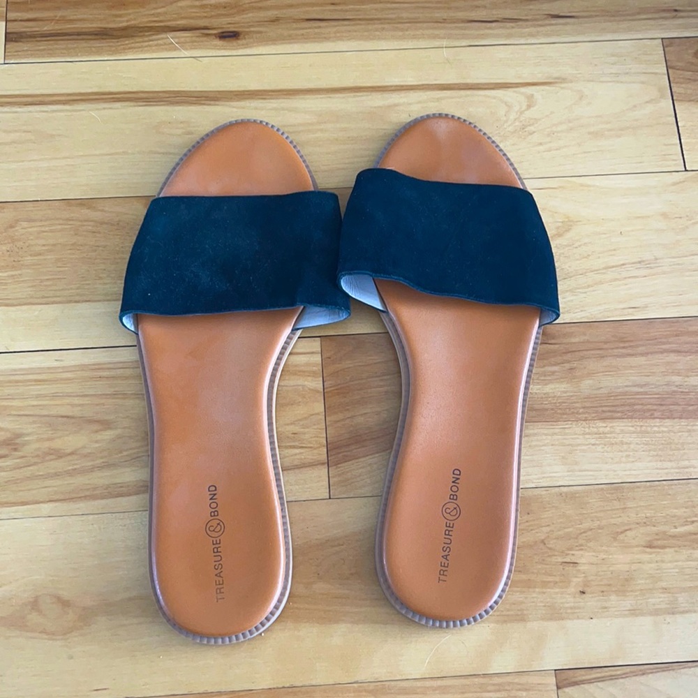 Treasure & Bond Slides